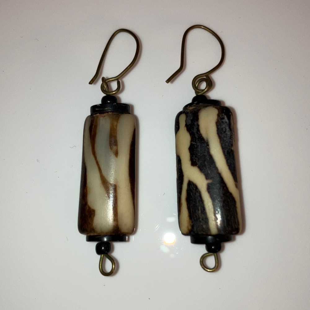 Elegant Vintage Brown and Cream Earrings, likely Kenya Batik Bone